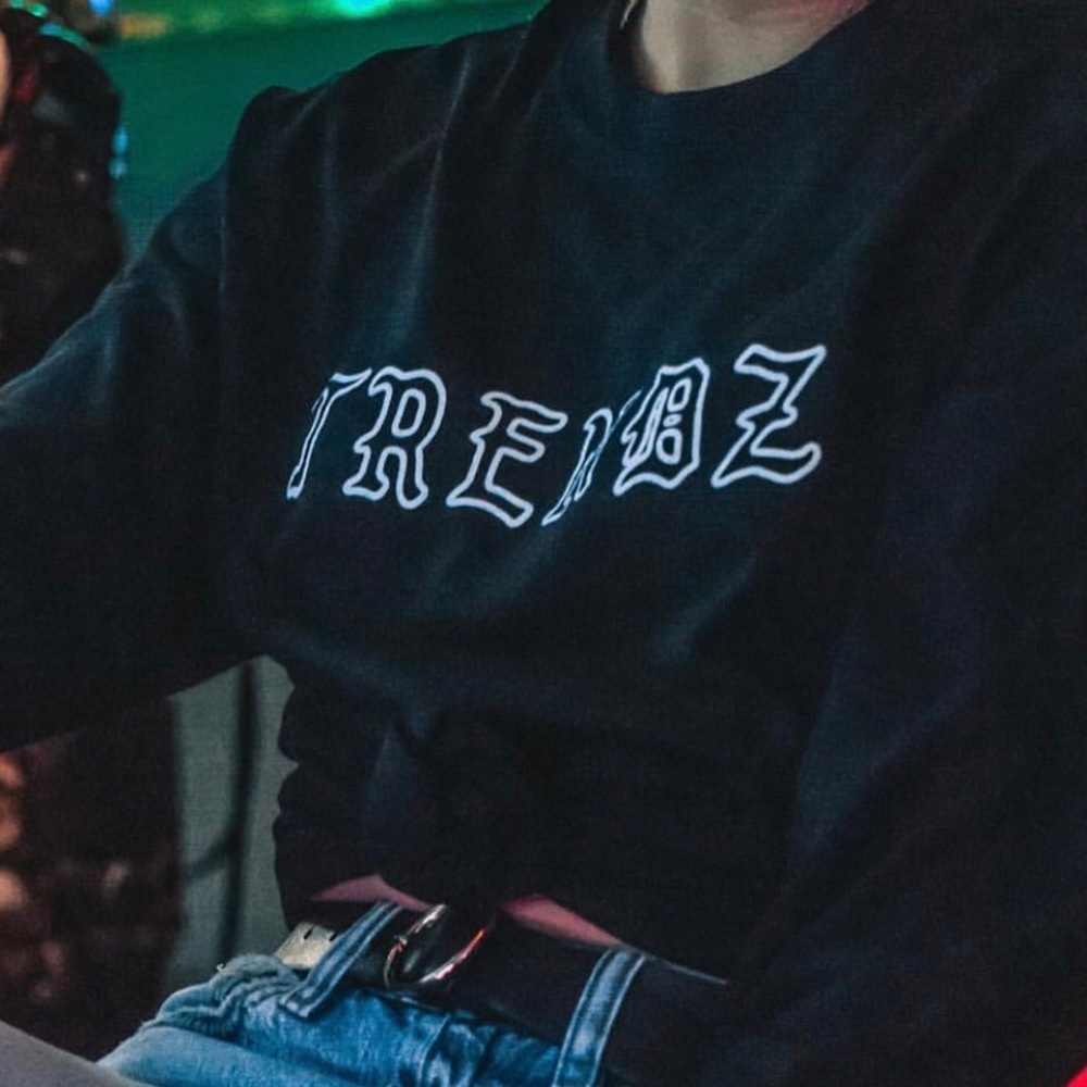 Black long tee